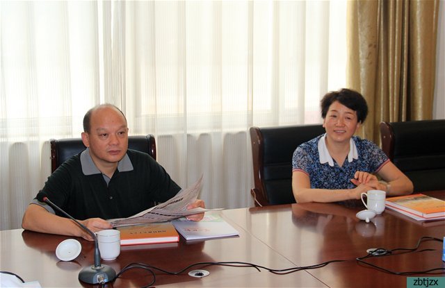 市教育局黨委書(shū)記、局長(zhǎng)于軍到我校調(diào)研走訪