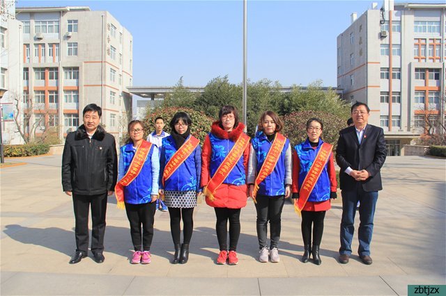 我?！扒啻褐驹感?，共筑中國夢”學(xué)雷鋒志愿服務(wù)活動啟動