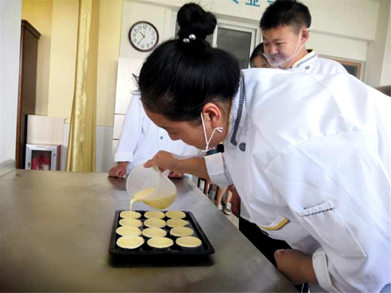 市特教中心舉行“展學(xué)藝、慶黨建”活動(dòng)