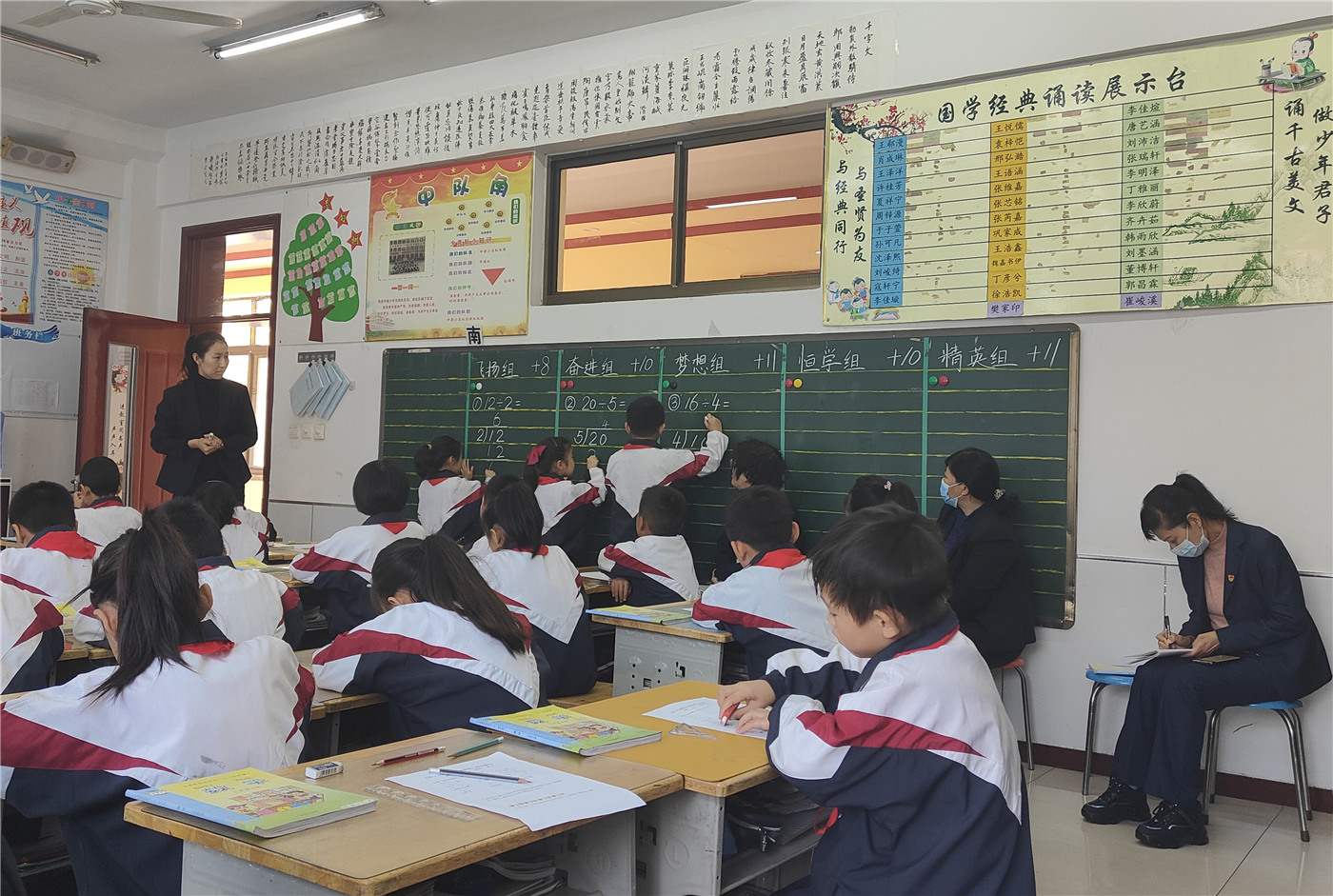 聽課研討促成長(zhǎng)，普特融合共進(jìn)步