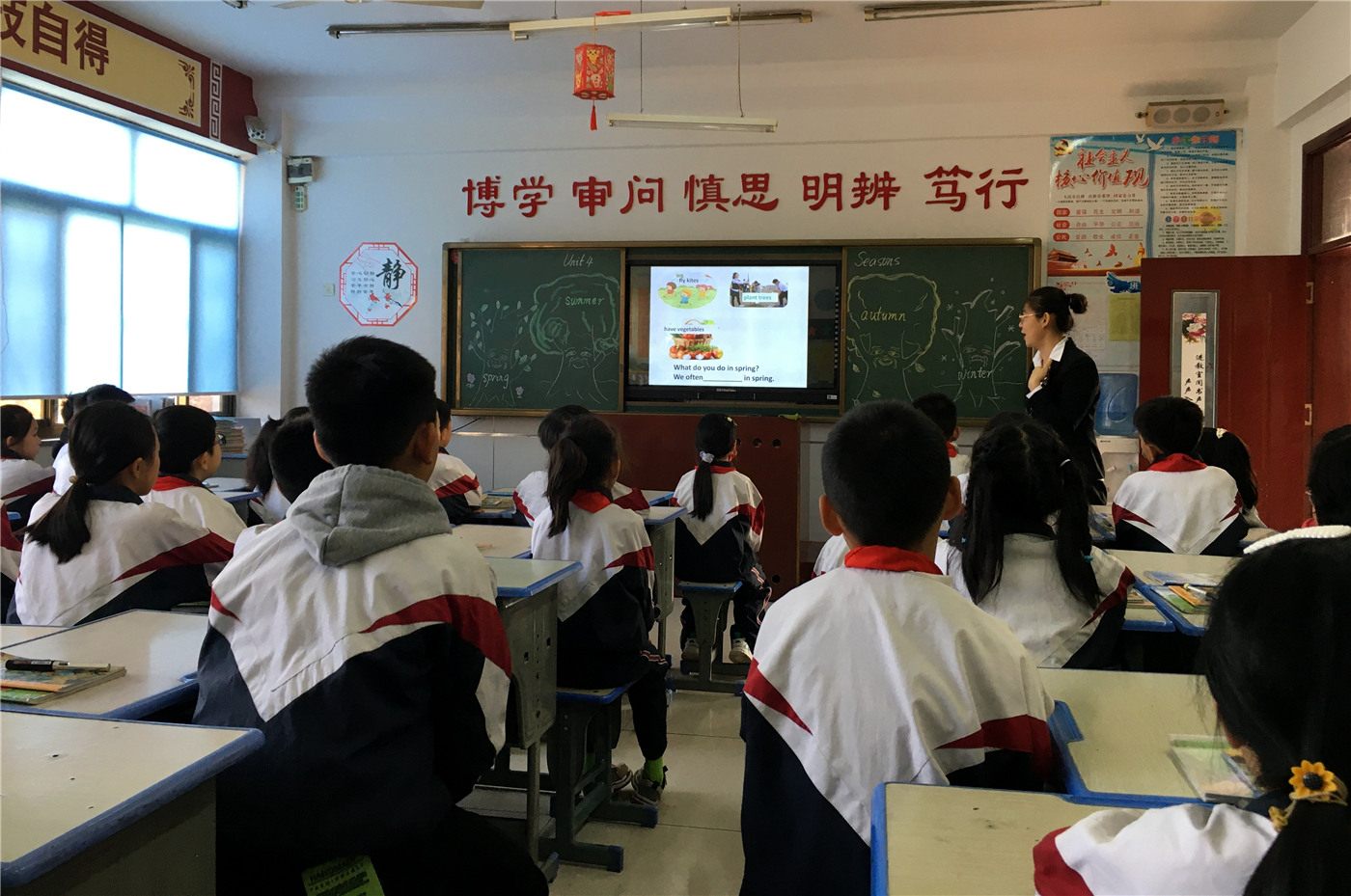 聽課研討促成長(zhǎng)，普特融合共進(jìn)步