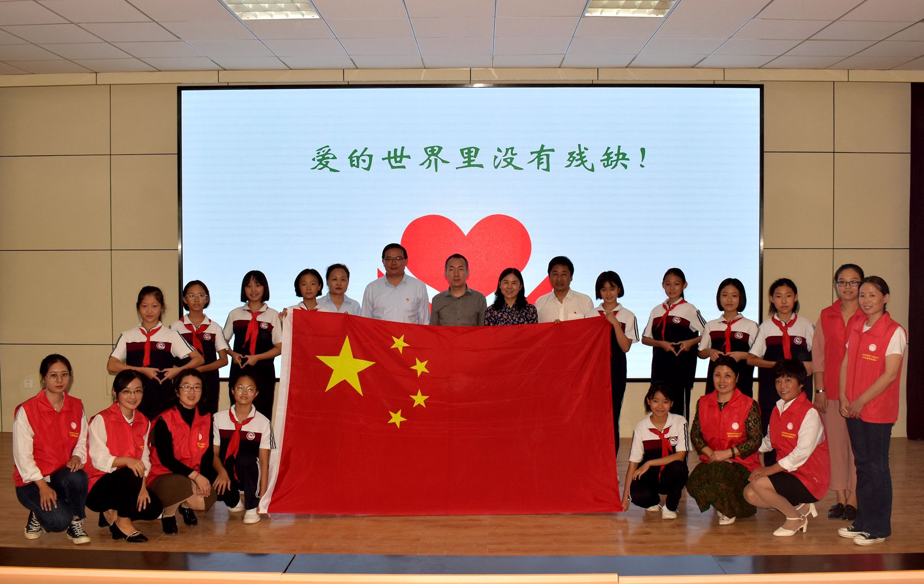 喜報：市特教中心手語志愿隊當(dāng)選2021“感動淄博”年度人物