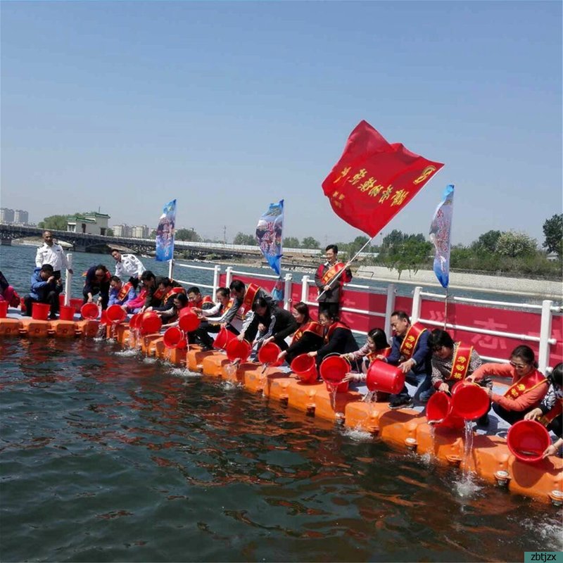 賈益芹參加“生態(tài)淄博建設(shè) 勞模在行動”綠色環(huán)?；顒?></p><p style=