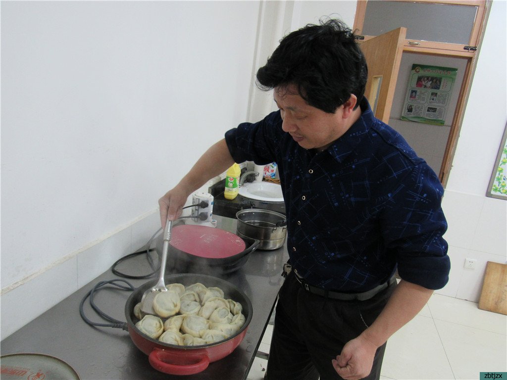 相約冬至節(jié)，彰顯團(tuán)隊(duì)情