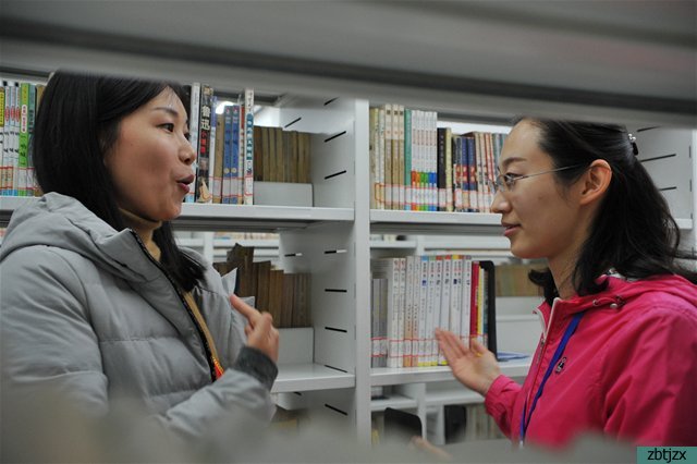 傳手語(yǔ) 倡融合 享文明——淄博市特殊教育中心聯(lián)手淄博市圖書(shū)館開(kāi)展學(xué)雷鋒志愿服務(wù)活動(dòng)