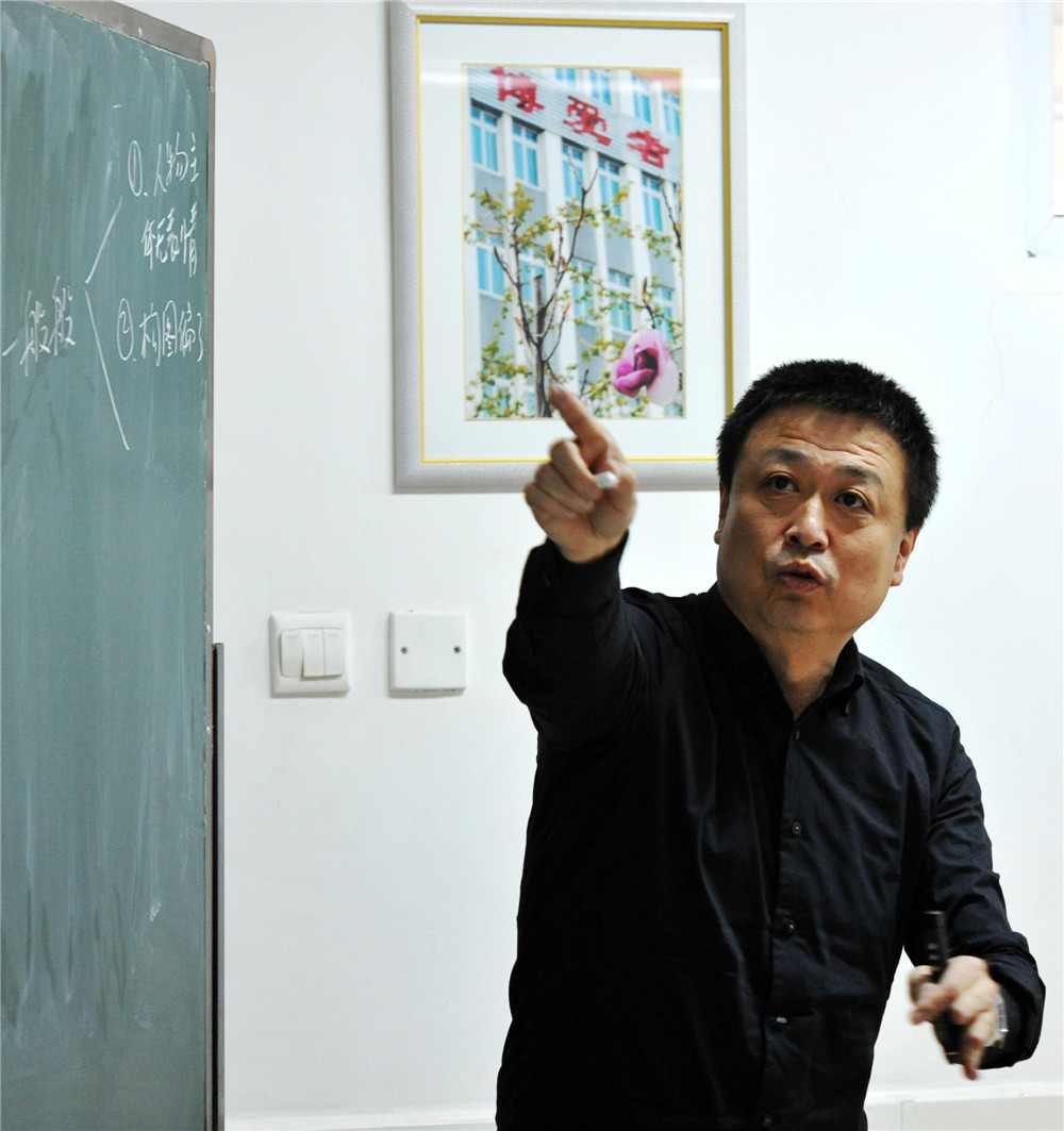 博愛(ài)者—退休干部解典心系特校獻(xiàn)愛(ài)心