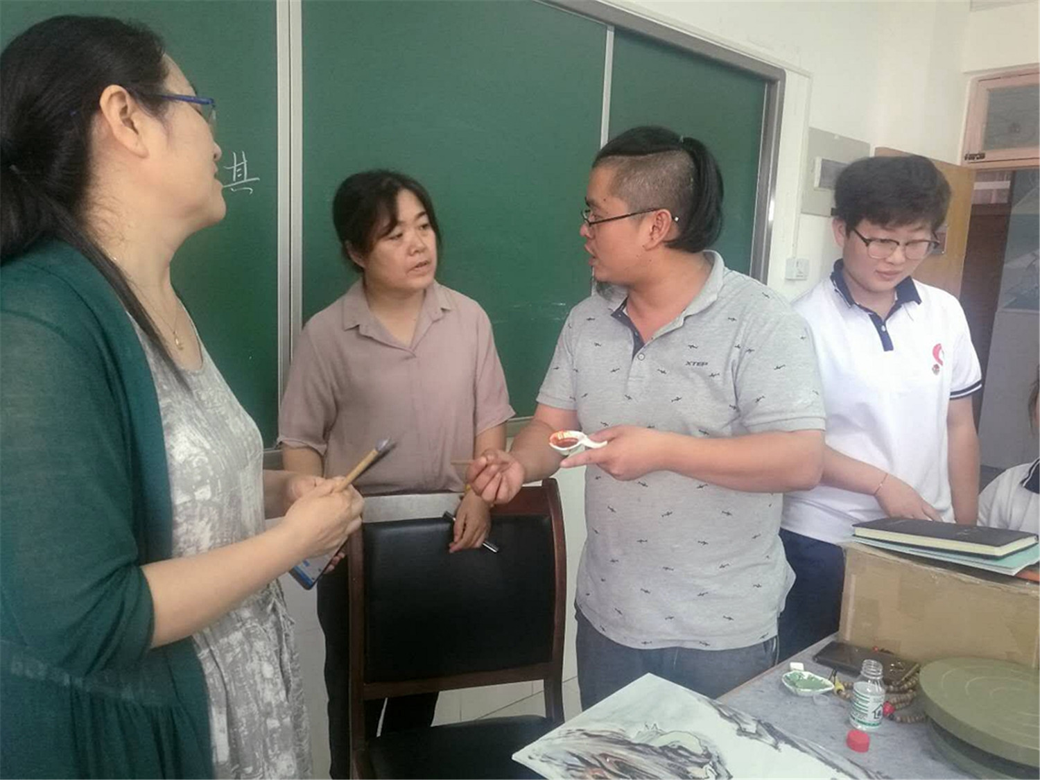嚴郎平淄博送教