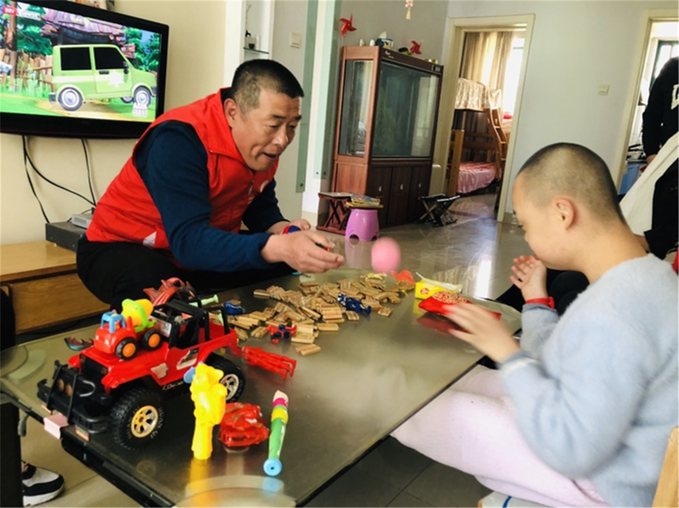 送教上門(mén)辦實(shí)事  助殘幫扶解民憂(yōu)